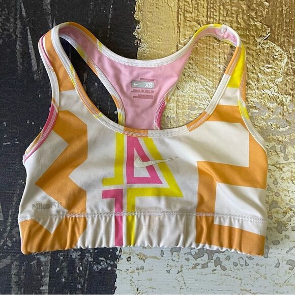Nike Pro Geometric Sports Bra - Picture 1 of 2